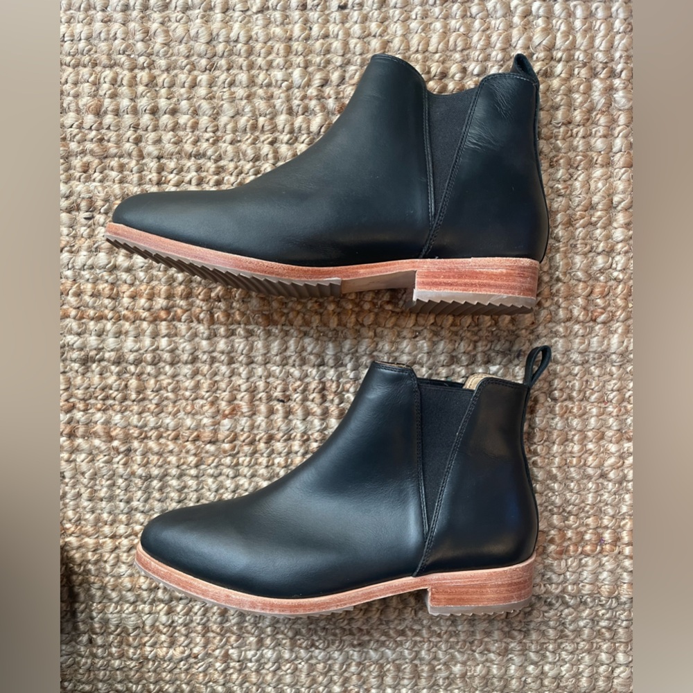 NEW Nisolo Everyday Chelsea Boots 7.5